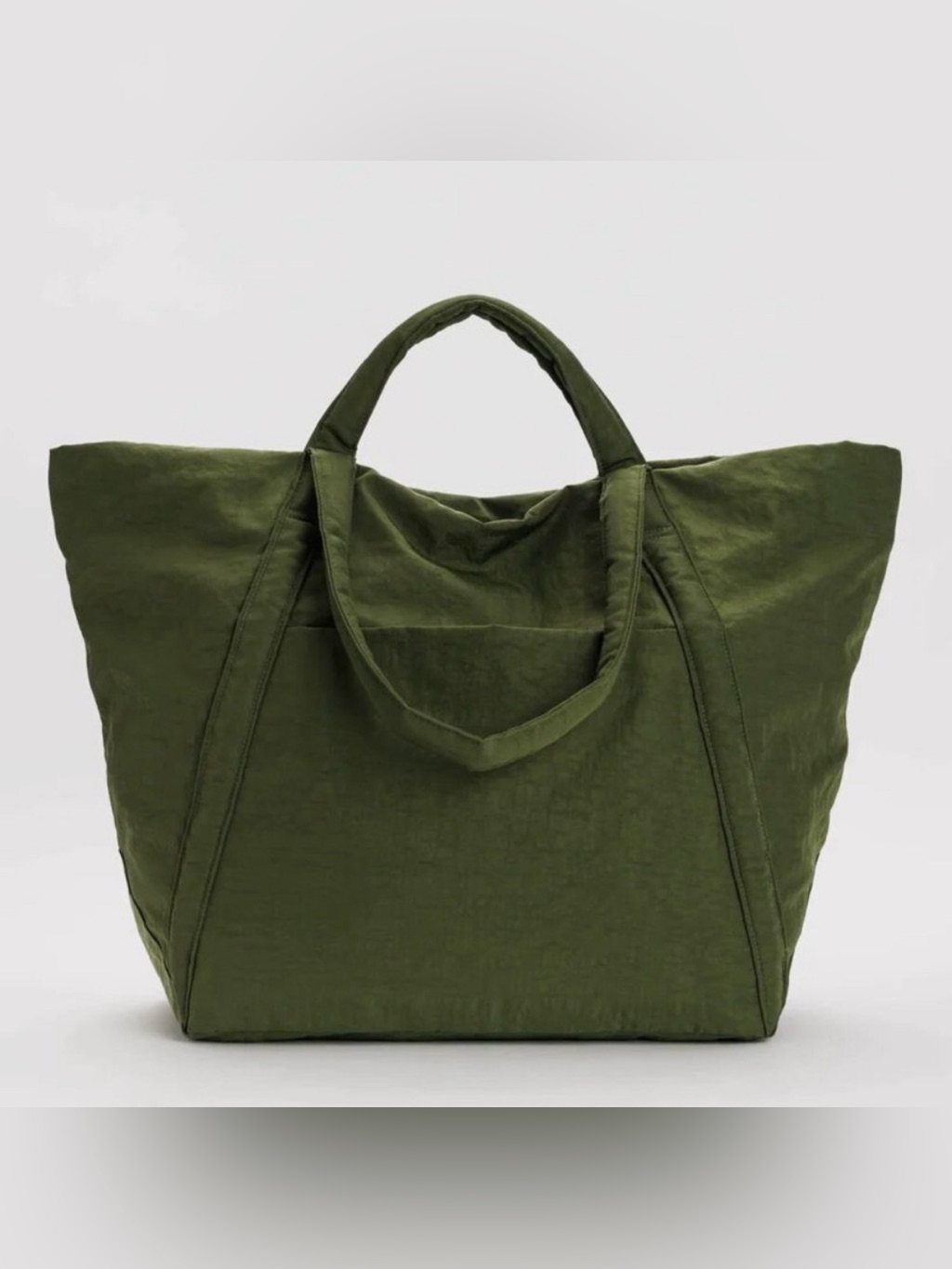 Nwot Baggu Travel Cloud Bag - Bay Laurel